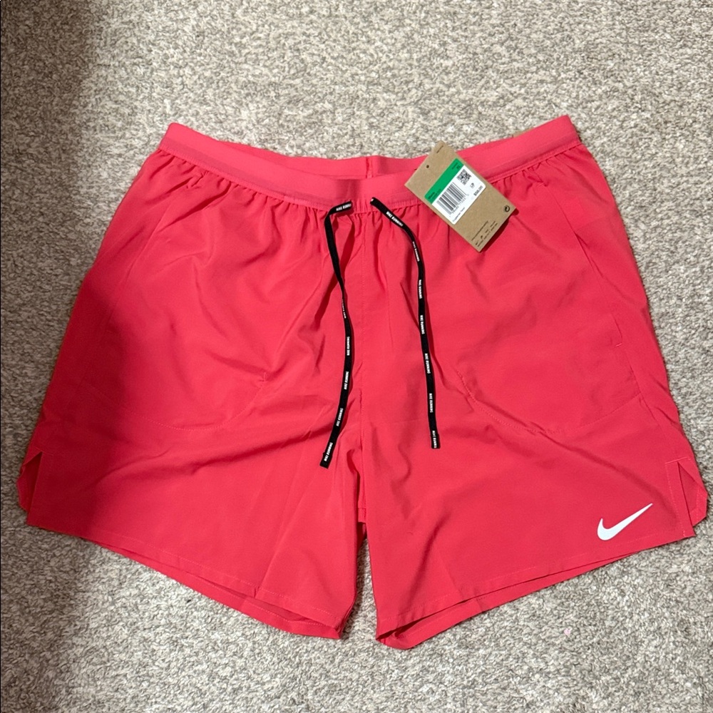 NWT Nike Men’s Flex Stride 7IN Short
